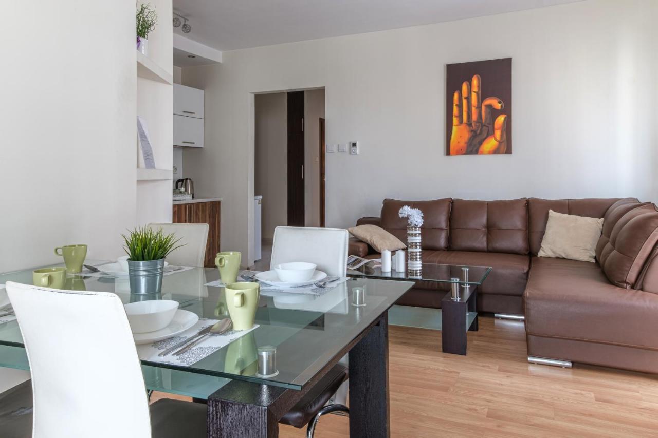 Warsaw Inside Apartments Exterior photo